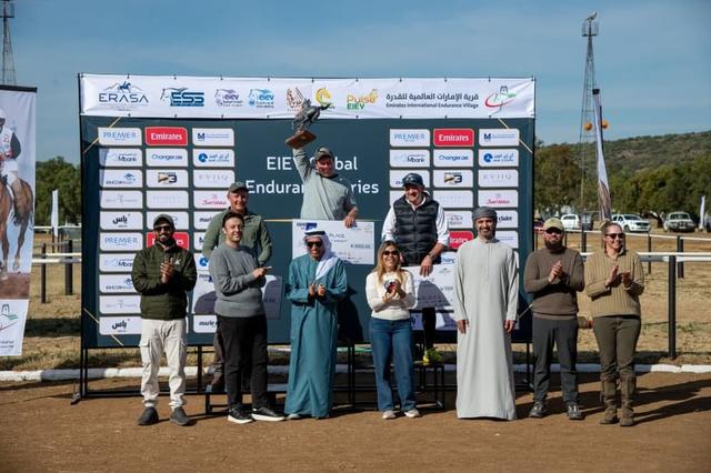 كلوز يتوج بلقب الجولة 3 لسباقات الإمارات العالمية للقدرة